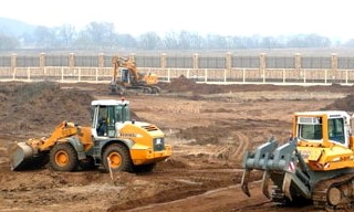 Планировка участка бульдозером в Кронштадте от 942 руб. Цены за м2 - ГОСТСТРОЙ
